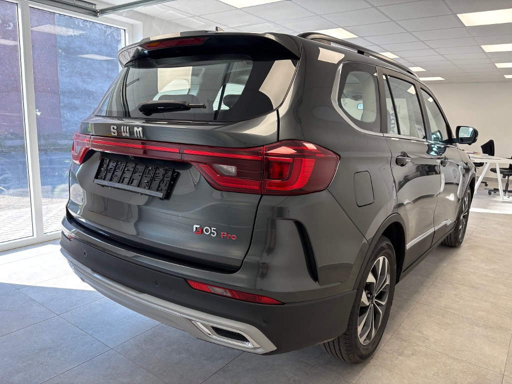 Vozidlo SWM G5 PRO
